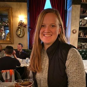 Meet your Posher, Laura